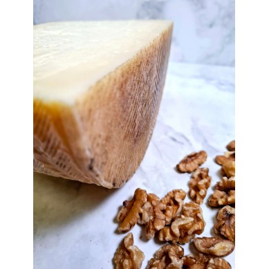 Comprar Queso Manchego Curado D.O.P. Finca La Cuadra | Queso Manchego Curado D.O.P. Finca La Cuadra Online