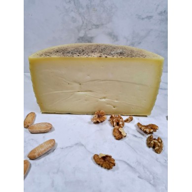 Queso Manchego Semicurado D.O.P. Finca La Cuadra Gourmet | Comprar Queso Manchego Semicurado D.O.P. Finca La Cuadra