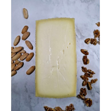 Queso Manchego Semicurado D.O.P. Finca La Cuadra Gourmet | Comprar Queso Manchego Semicurado D.O.P. Finca La Cuadra