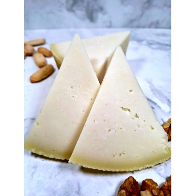 Queso Manchego Semicurado D.O.P. Finca La Cuadra Gourmet | Comprar Queso Manchego Semicurado D.O.P. Finca La Cuadra