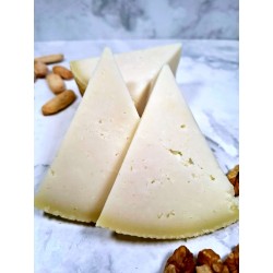 Queso Manchego Semicurado D.O.P. Finca La Cuadra Gourmet | Comprar Queso Manchego Semicurado D.O.P. Finca La Cuadra