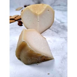 Comprar Queso Tronchón Semicurado de Cabra Masets | Precio Queso Tronchón Semicurado de Cabra Masets