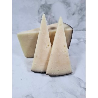 Comprar Queso Cabra Curado con Vino Tinto | Precio Queso Cabra Curado con Vino Tinto Online