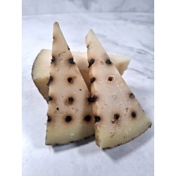 Comprar Queso de Oveja Curado con Ajo Negro | Precio Queso de Oveja Curado con Ajo Negro