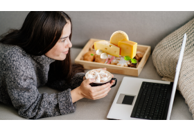 Las mejores series para ver con queso...